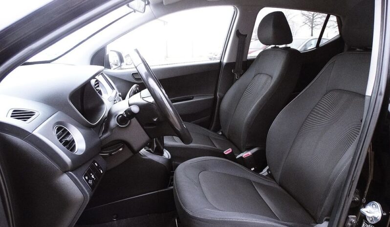 Hyundai i10 – 2017/18r.! 1.2 16V benz+GAZ! Nawigacja ! LED ! Zarejestrowany! full