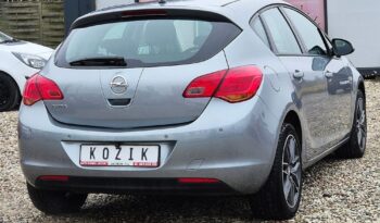 Opel Astra 1.6 Innovation full