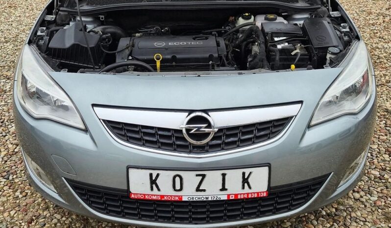 Opel Astra 1.6 Innovation full