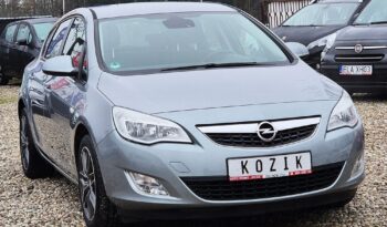 Opel Astra 1.6 Innovation full