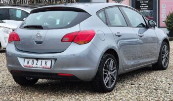 Opel Astra 1.6 Innovation full