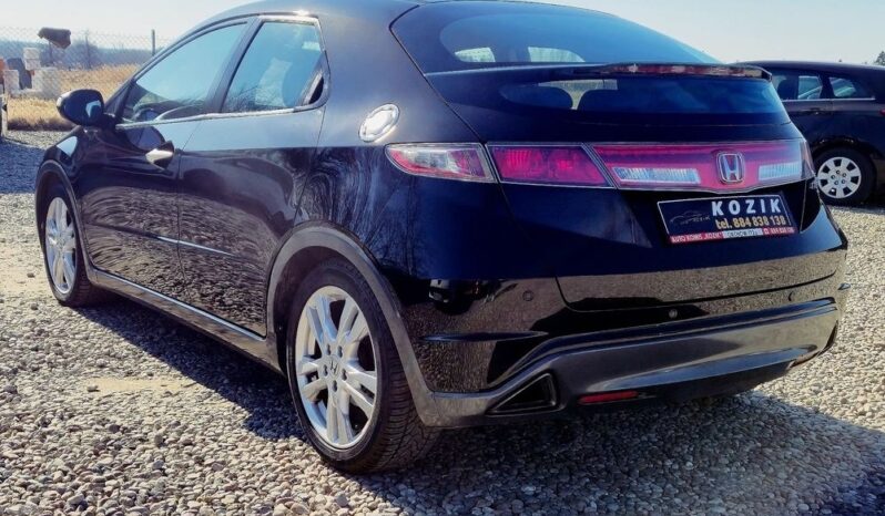 Honda Civic – 2008r.! 1.8 16V! Klimatronic! 144tys.km! Alu! 5 drzwi! Zarejestrowany! full