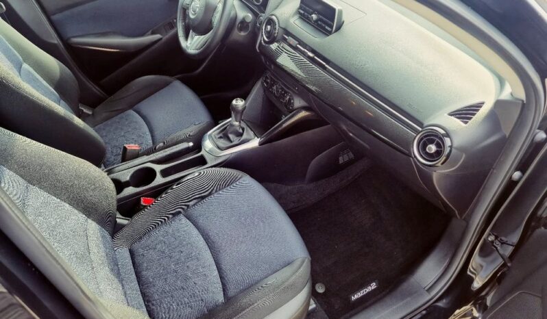 Mazda 2 – 2015r.! 1.5 16V! Klima! 92tys.km! 5 drzwi! Świeżo Sprowadzona! full
