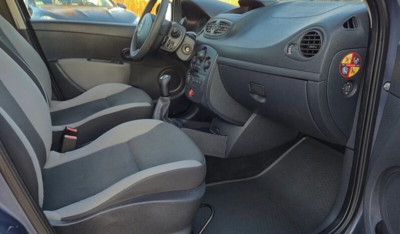 Renault Clio – 2009r.! 1.2 16V! Klima! 5 drzwi! Świeżo Sprowadzony! full