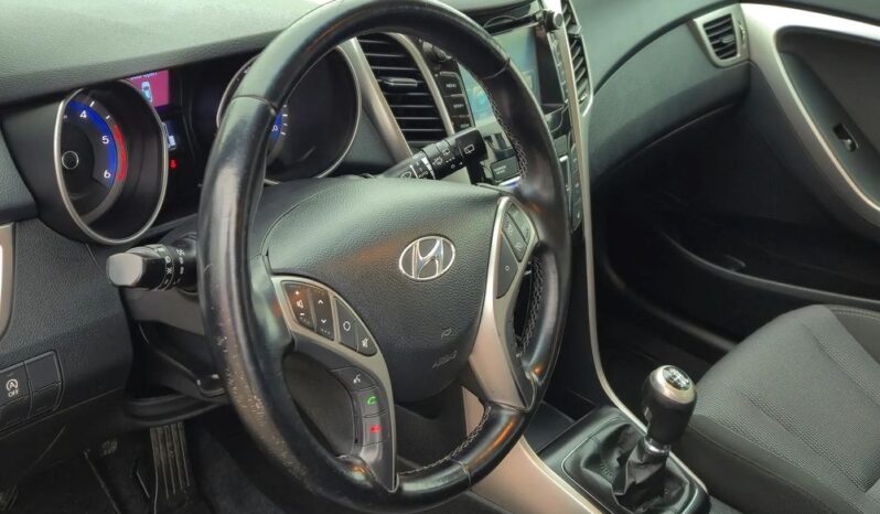 Hyundai i30 – 2013r. Nawigacja ! Klimatronik ! LED ! Zarejestrowany ! full