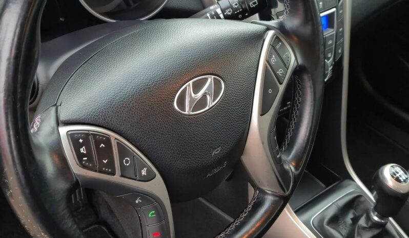 Hyundai i30 – 2013r. Nawigacja ! Klimatronik ! LED ! Zarejestrowany ! full