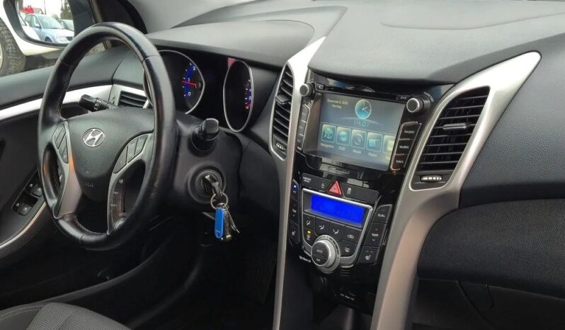 Hyundai i30 – 2013r. Nawigacja ! Klimatronik ! LED ! Zarejestrowany ! full