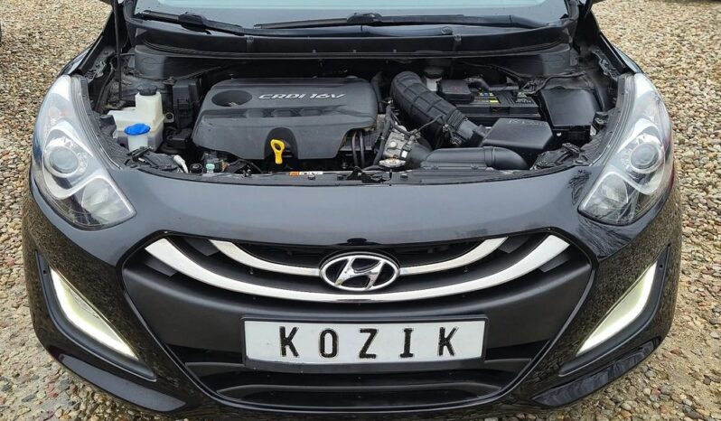 Hyundai i30 – 2013r. Nawigacja ! Klimatronik ! LED ! Zarejestrowany ! full