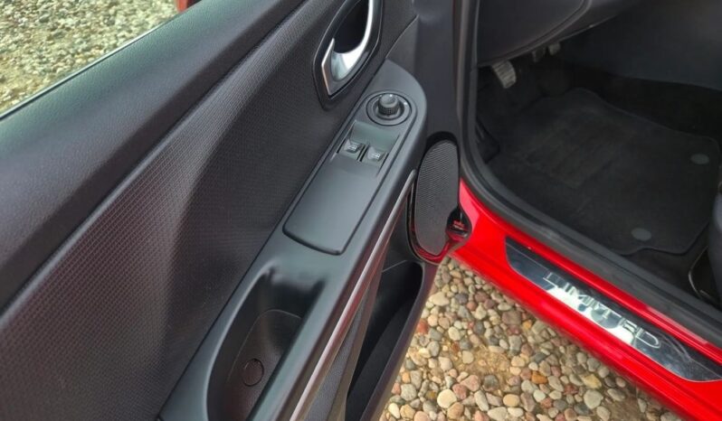 Renault Clio 1.2 16V 75 Limited full