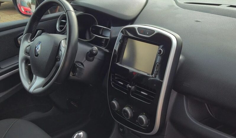 Renault Clio 1.2 16V 75 Limited full