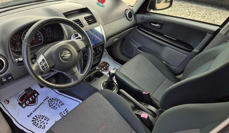 Suzuki SX4 1.5 Nawigacja ! Kamera Cofania ! Podg. Fotele ! full