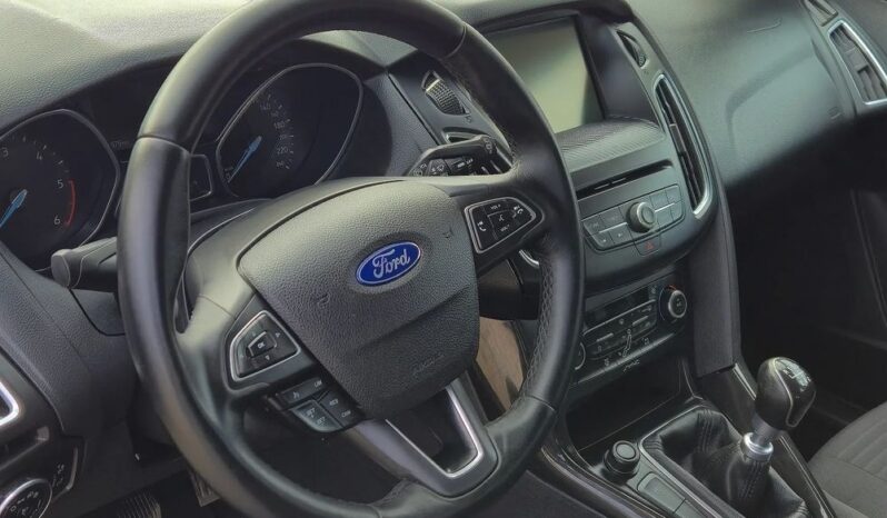 Ford Focus 2015r. Klimatronik ! Lift ! Nawigacja ! Ekran Dotykowy ! full