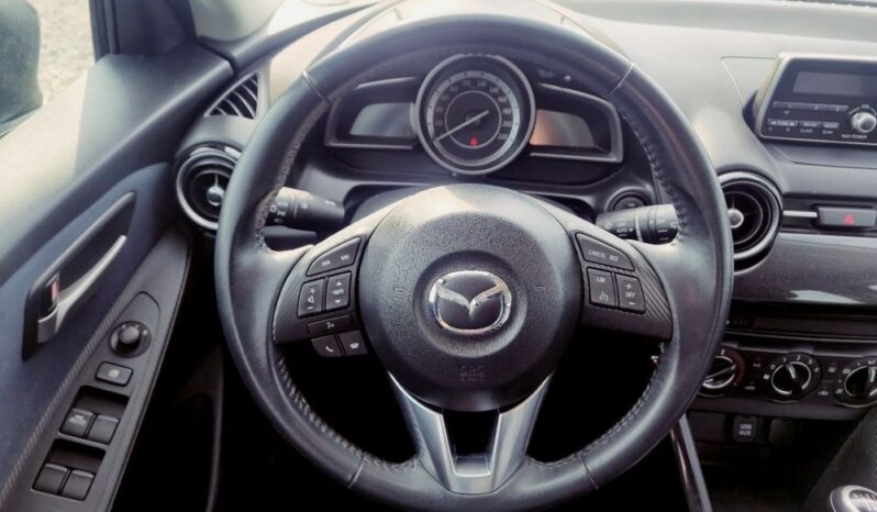 Mazda 2 – 2015r.! 1.5 16V! Klima! 92tys.km! 5 drzwi! Świeżo Sprowadzona! full