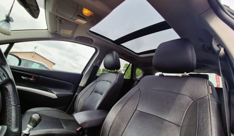 Suzuki SX4 S-CROSS – 2014r.! 1.6 diesel! Serwis! Skóry! Klimatronic! Szyberdach! Zarejestr. full