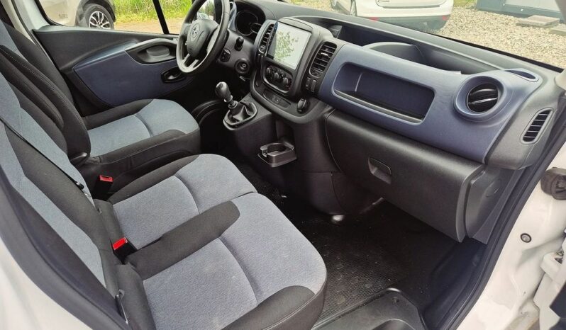 Opel Vivaro – 2017r. Niski Udokumentowany Przebieg ! Klima ! Navi ! Kamera Cofania! full