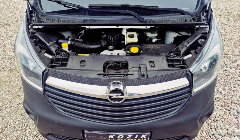 Opel Vivaro – 2017r. Niski Udokumentowany Przebieg ! Klima ! Navi ! Kamera Cofania! full