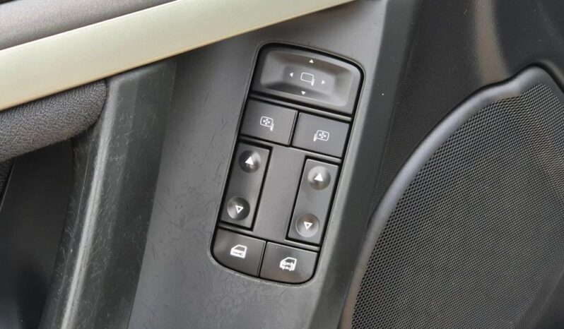 Opel Vectra Lift ! 156 tys.km ! Klimatronik ! Nawigacja ! Podg. Fotele ! full