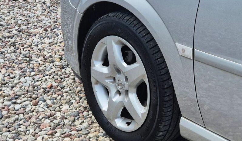 Opel Vectra Lift ! 156 tys.km ! Klimatronik ! Nawigacja ! Podg. Fotele ! full