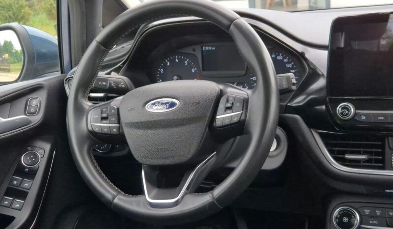 Ford Fiesta 2020r. Klimatronik ! Nawigacja ! Asystent Pasa Ruchu ! full