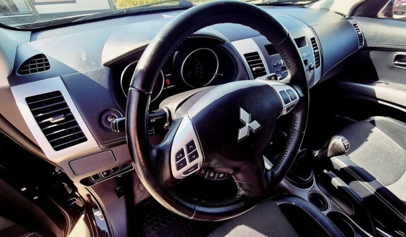 Mitsubishi Outlander – 2012/13r.! 2.0 16V! 140tys.km! Klima! Kamera! Xenon! Świeżo Sprow.! full