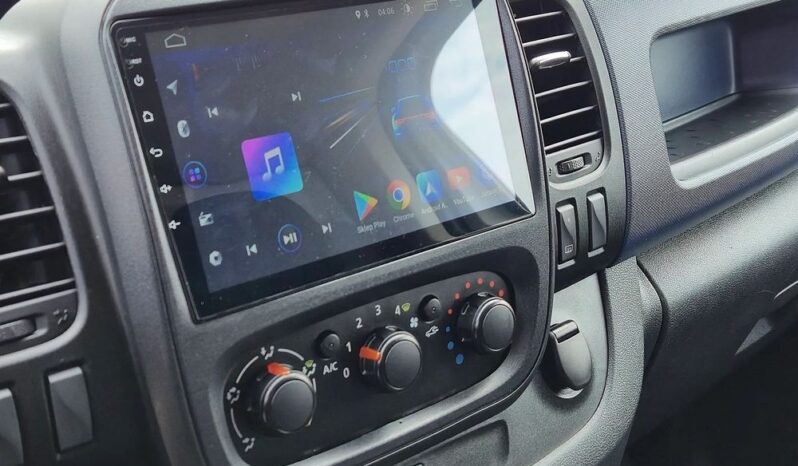 Opel Vivaro full