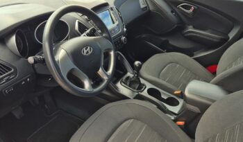Hyundai ix35 1.6 2WD UEFA EURO 2012 Edition full
