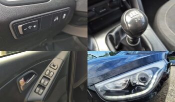 Hyundai ix35 1.6 2WD UEFA EURO 2012 Edition full