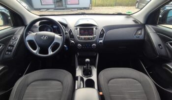 Hyundai ix35 1.6 2WD UEFA EURO 2012 Edition full