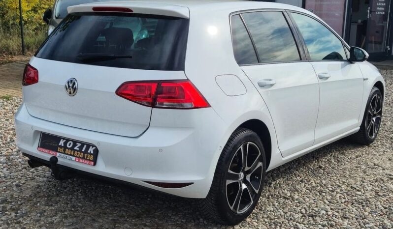Volkswagen Golf 2015r. 1.6 TDI ! Klimatronik ! Asystent parkowania LED full