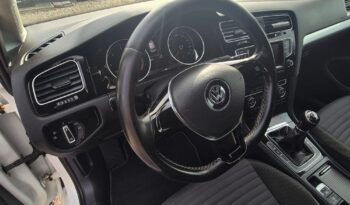 Volkswagen Golf 2015r. 1.6 TDI ! Klimatronik ! Asystent parkowania LED full