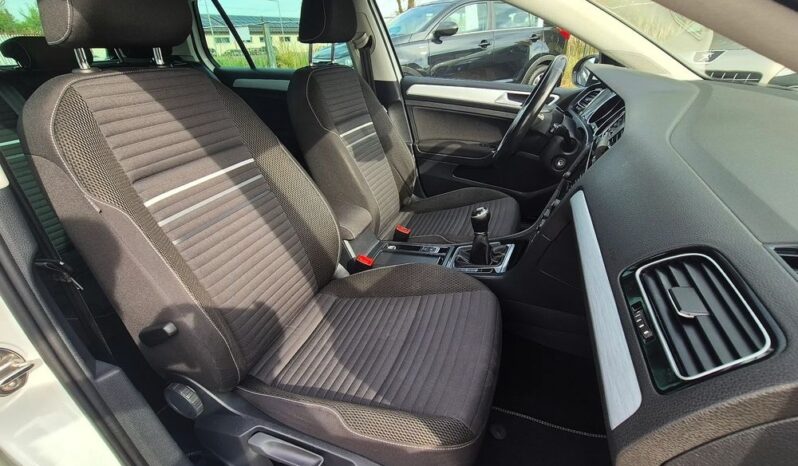 Volkswagen Golf 2015r. 1.6 TDI ! Klimatronik ! Asystent parkowania LED full