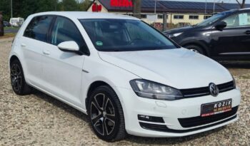 Volkswagen Golf 2015r. 1.6 TDI ! Klimatronik ! Asystent parkowania LED full