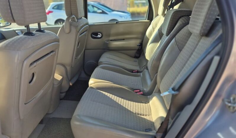 Renault Scenic full