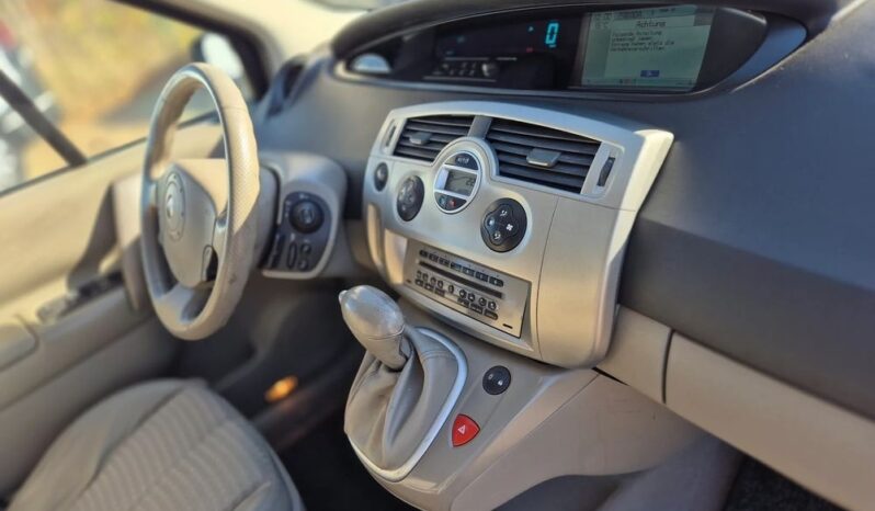Renault Scenic full