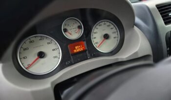 Peugeot Expert (8-Sitze) full