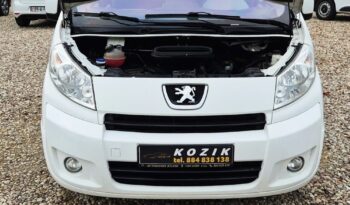 Peugeot Expert (8-Sitze) full